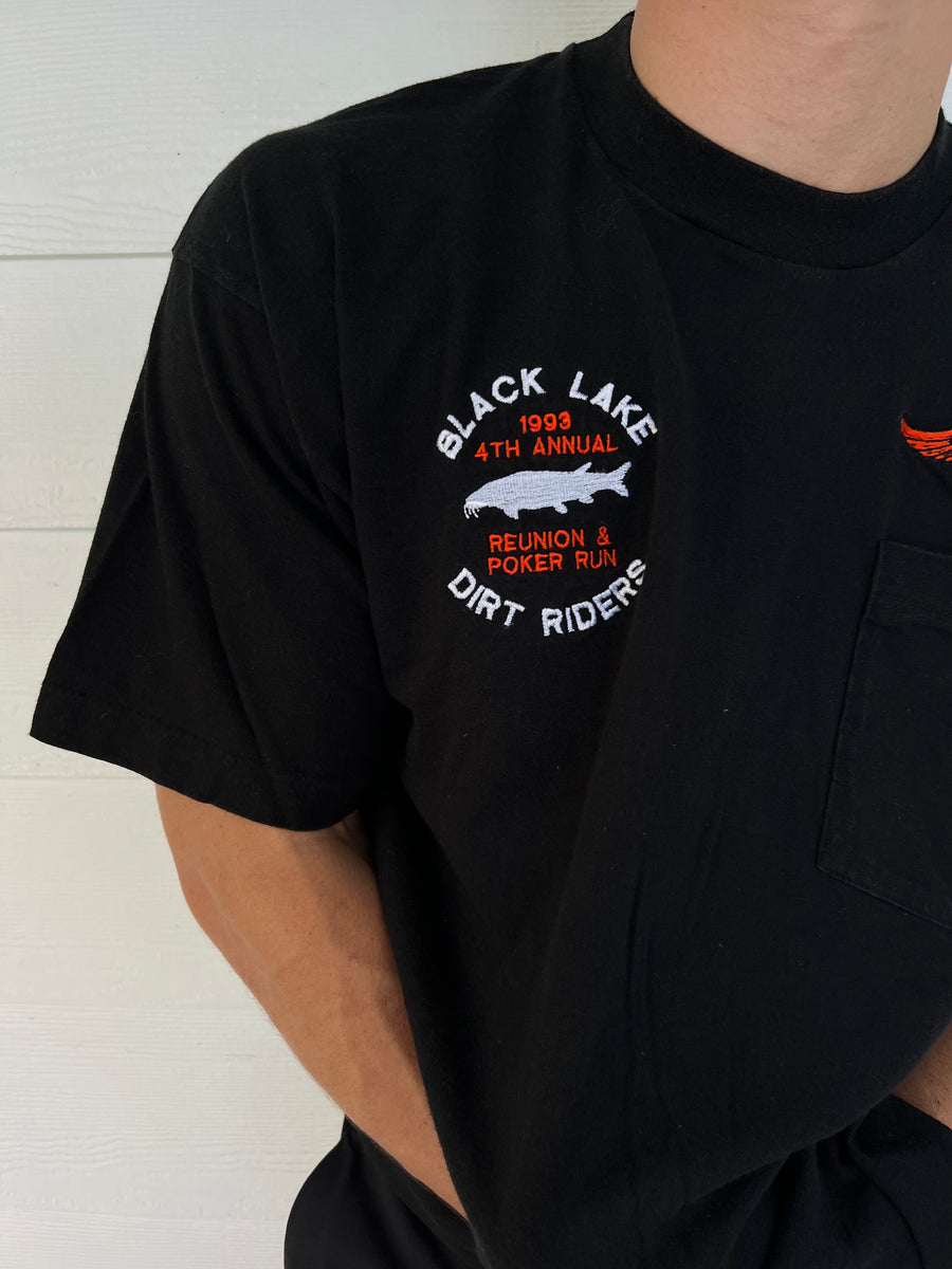 MENS VTG BLACK LAKE 1990 TEE